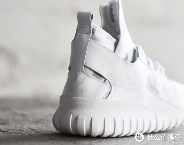 纯白迷彩诱惑：adidas Originals 释出 Tubular X “White Camo”配色设计