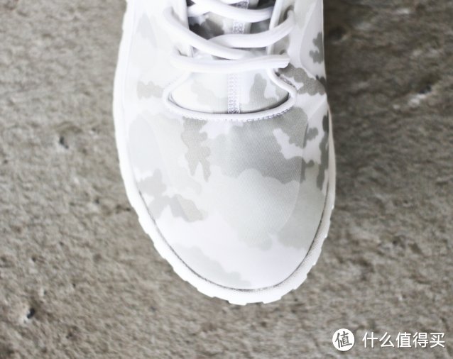 纯白迷彩诱惑：adidas Originals 释出 Tubular X “White Camo”配色设计