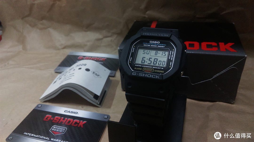 永恒の经典——Casio 卡西欧 G-SHOCK DW5600E 男款腕表