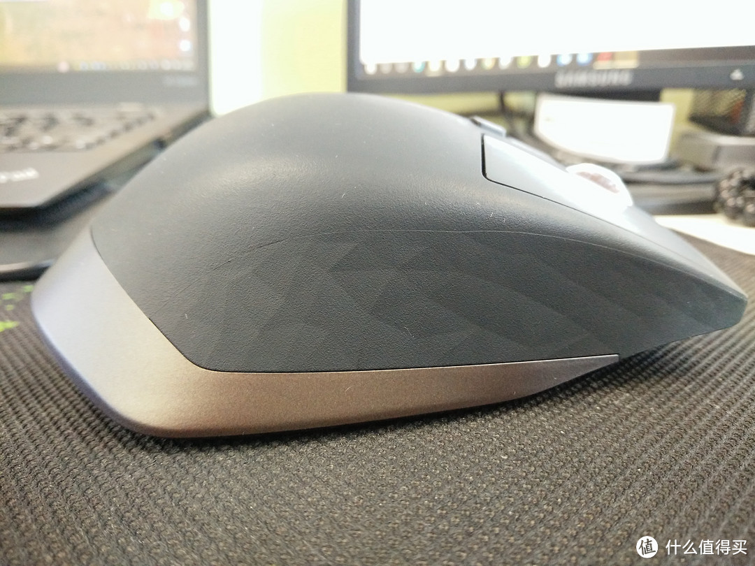 Logitech 罗技 MX MASTER 蓝牙优联双模无线鼠标 及二世四款同堂