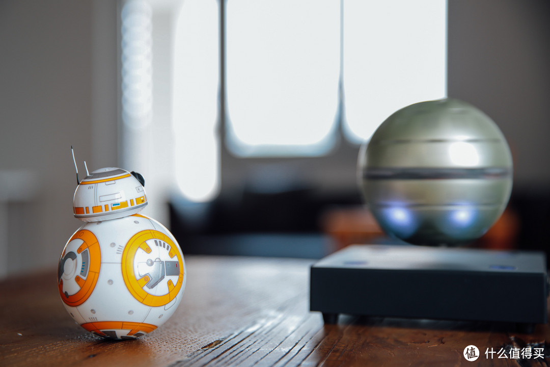 《到站秀》第17弹：Sphero 星球大战7 “呆萌”BB-8 遥控智能机器人