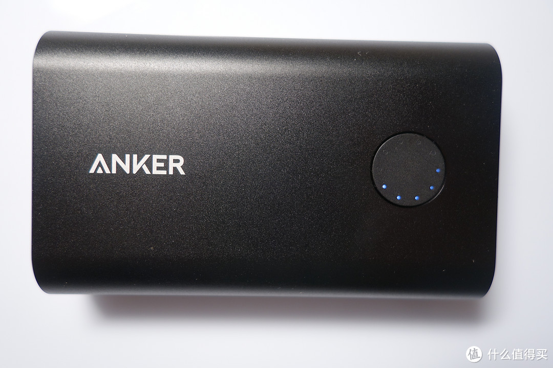 低调而扎实——Anker A1310QC2.0移动电源轻体验