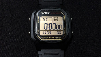 CASIO 卡西欧 W-800HG-9A 防水电子中性表