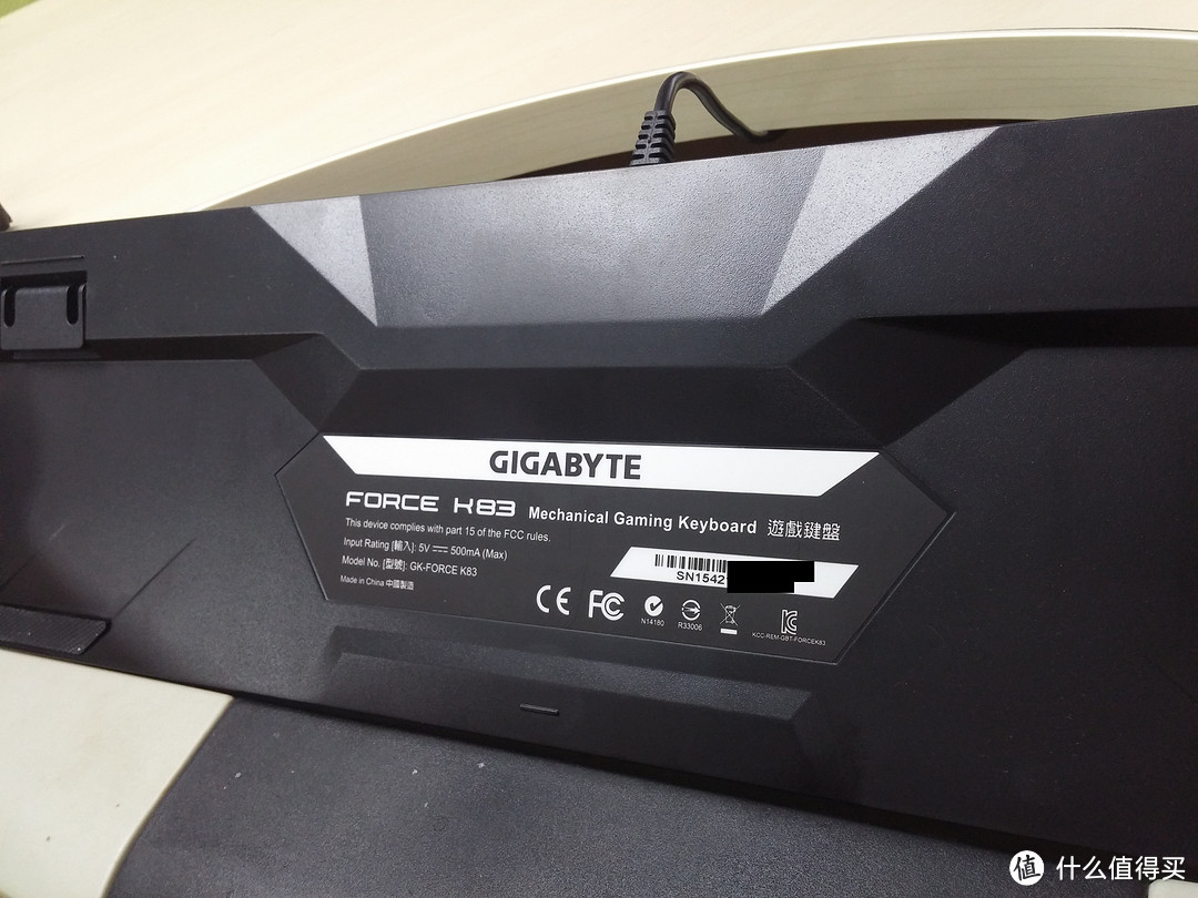 理性入门之选：GIGABYTE 技嘉 FORCE K83 cherry红轴机械键盘 开箱