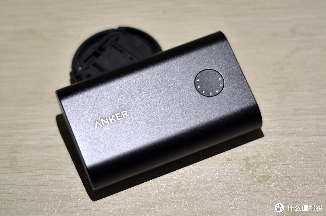 “你腰身中的能量”——Anker A1310 QC2.0移动电源/充电器快充套装测评