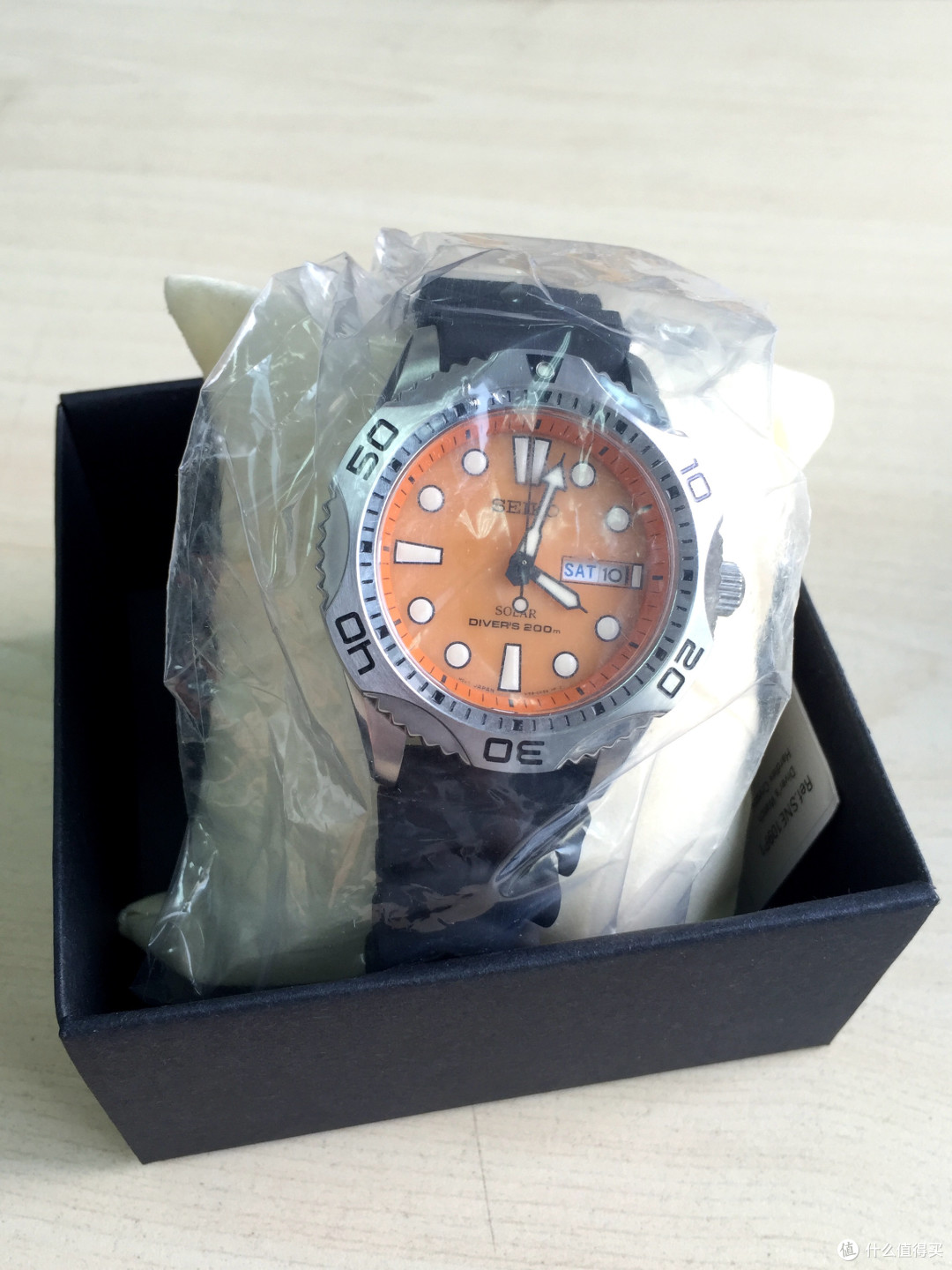 值得拥有的橙鬼:SEIKO 精工 SNE109P1 男表