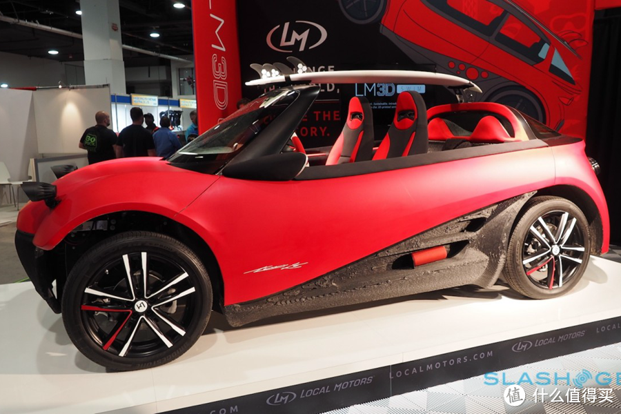 ABS+碳纤维：Local Motors推出3D打印汽车LM3D Swim