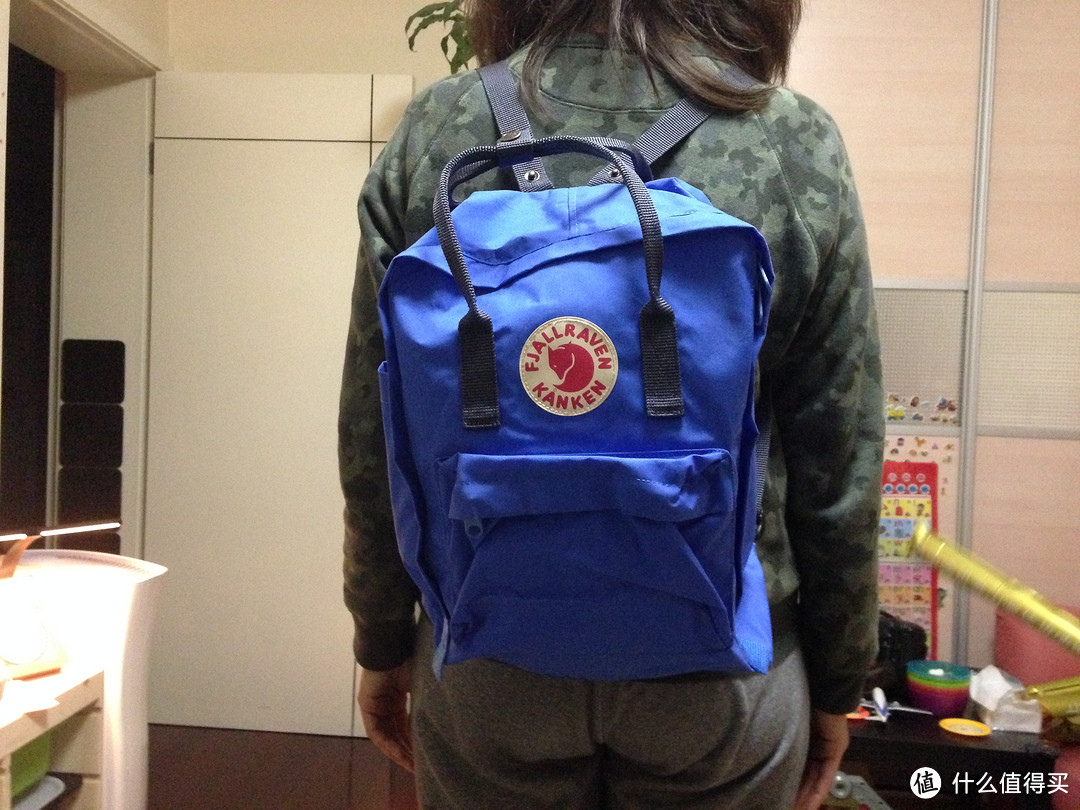 大小通吃！全能的双肩包——FJÄLLRÄVEN 北极狐 Kanken Daypack