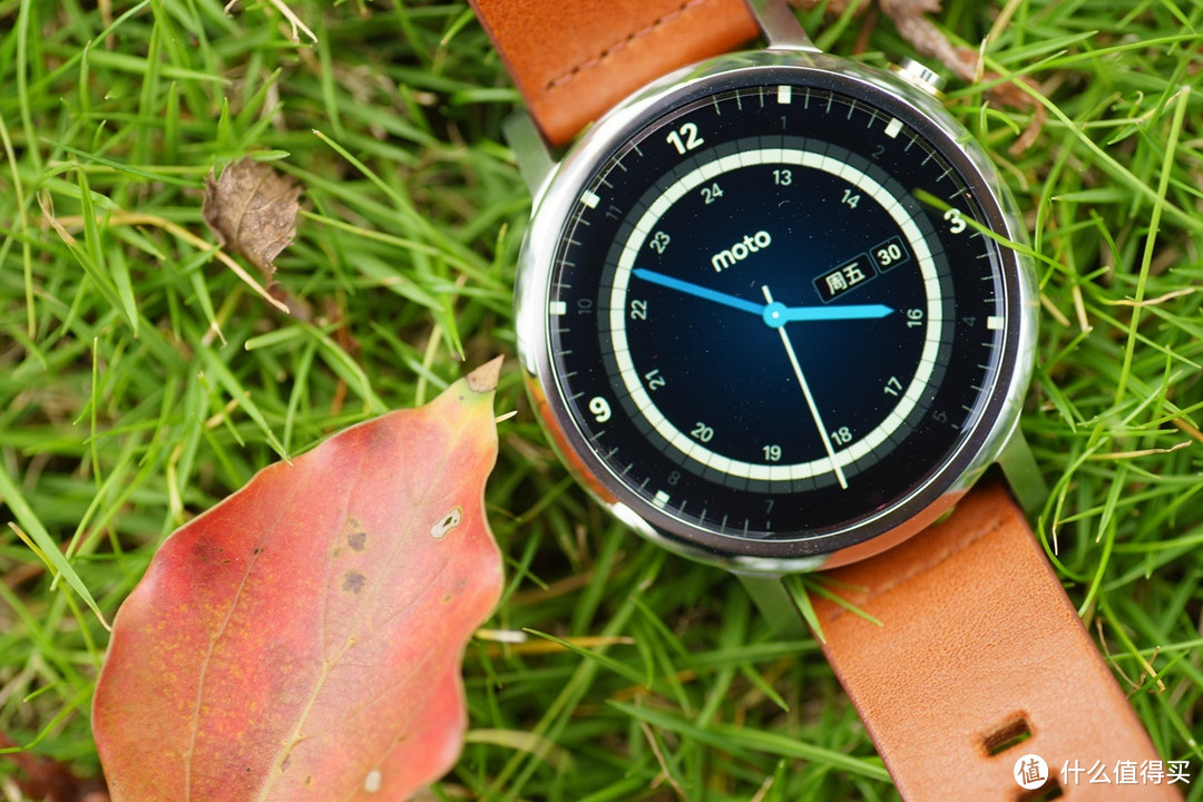 更成熟但仍尴尬,这分明是MOTO 360 1s !!!!----二代国行moto 360智能手表评测