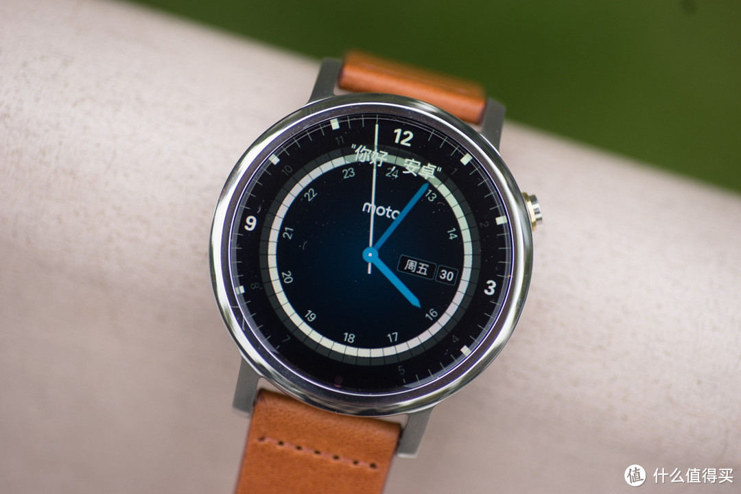 更成熟但仍尴尬，这分明是MOTO 360 1s ！！！！----二代国行moto 360智能手表评测