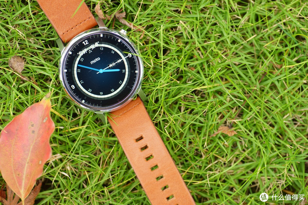 更成熟但仍尴尬，这分明是MOTO 360 1s ！！！！----二代国行moto 360智能手表评测