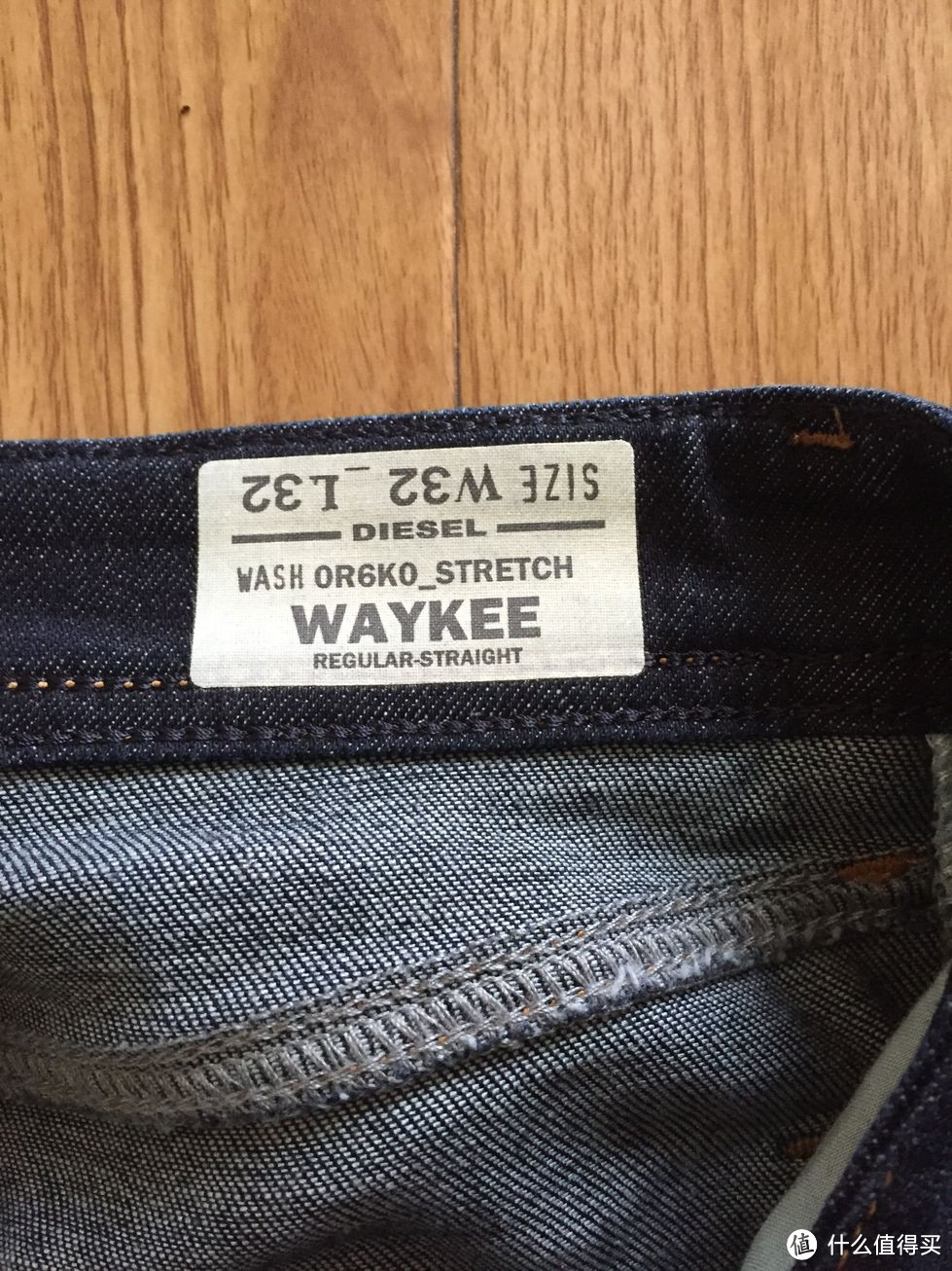 DIESEL 迪赛 Waykee 标准直筒男款牛仔裤 晒单
