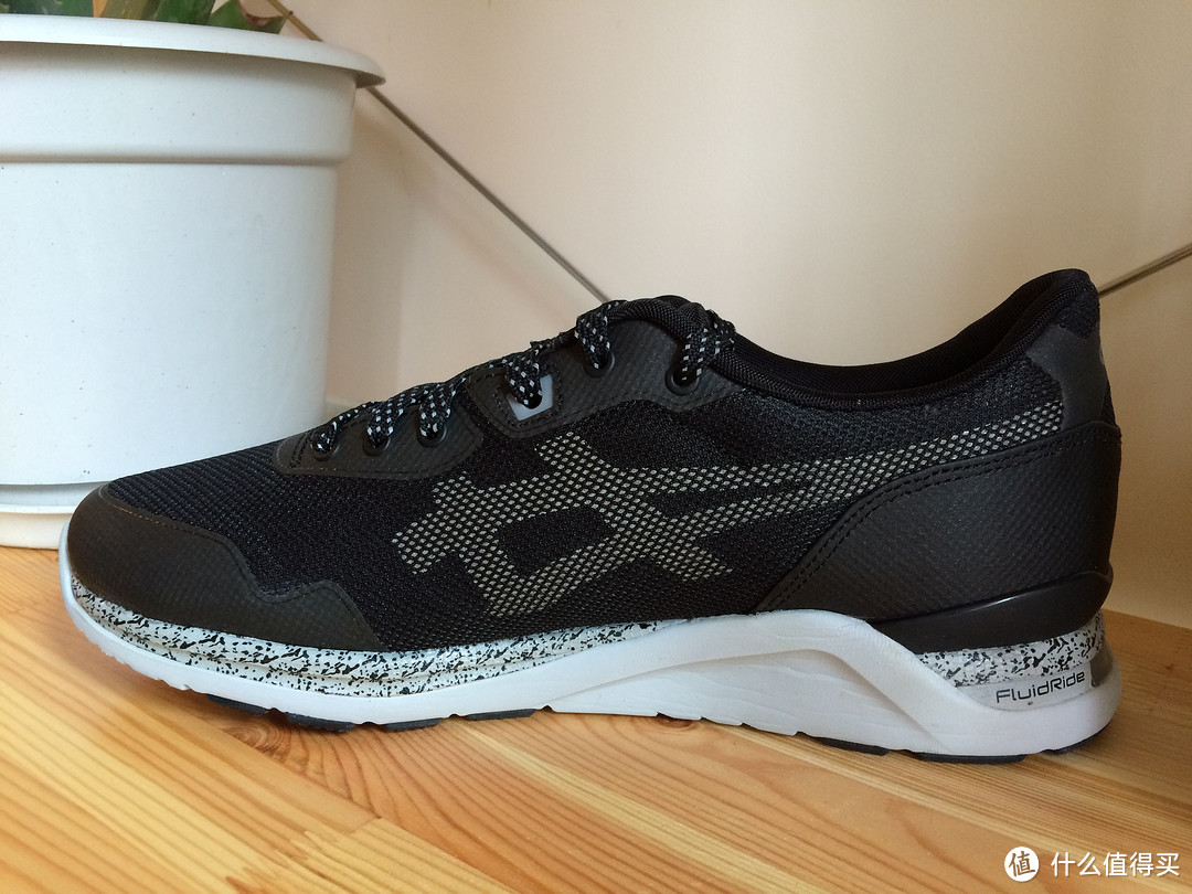 黑风双煞： ASICS 亚瑟士 GEL LYTE EVO NT & adidas 阿迪达斯 tubular moc runner 运动鞋