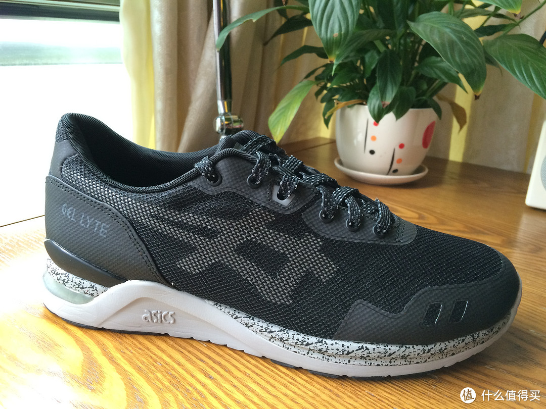 黑风双煞： ASICS 亚瑟士 GEL LYTE EVO NT & adidas 阿迪达斯 tubular moc runner 运动鞋