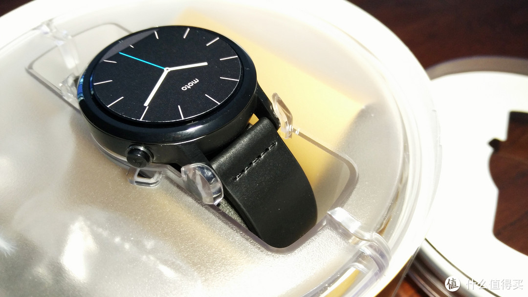找回手表的存粹 新一代 Moto 360