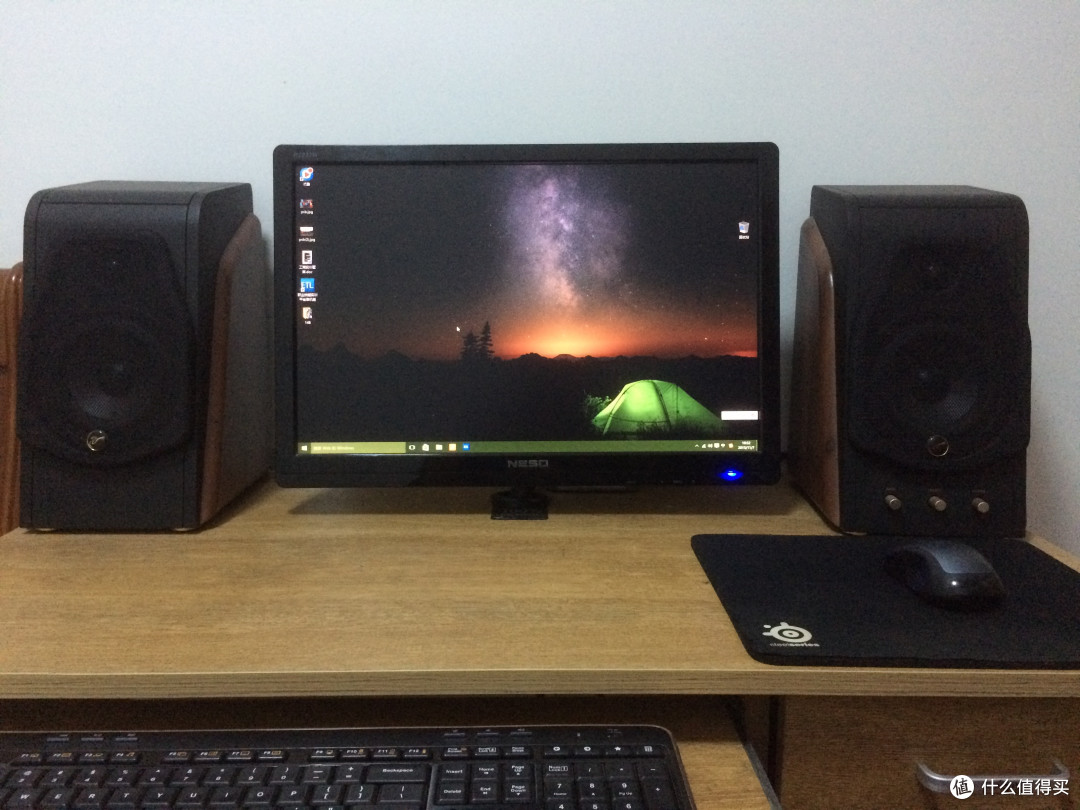 NB F100 液晶显示器支架 开箱安装试用