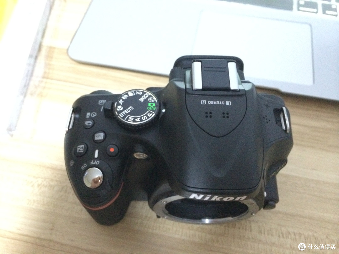 给你一个世界,拍出TA的美:Nikon 尼康 D5200 单反相机