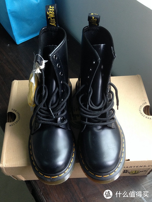 怎一个疼字了得：Dr. Martens 1460  Originals 女款马丁靴