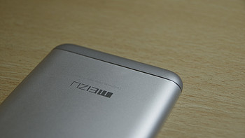 魅族 MX5 手机开箱晒物(机身|摄像头|后壳|按键|边框)