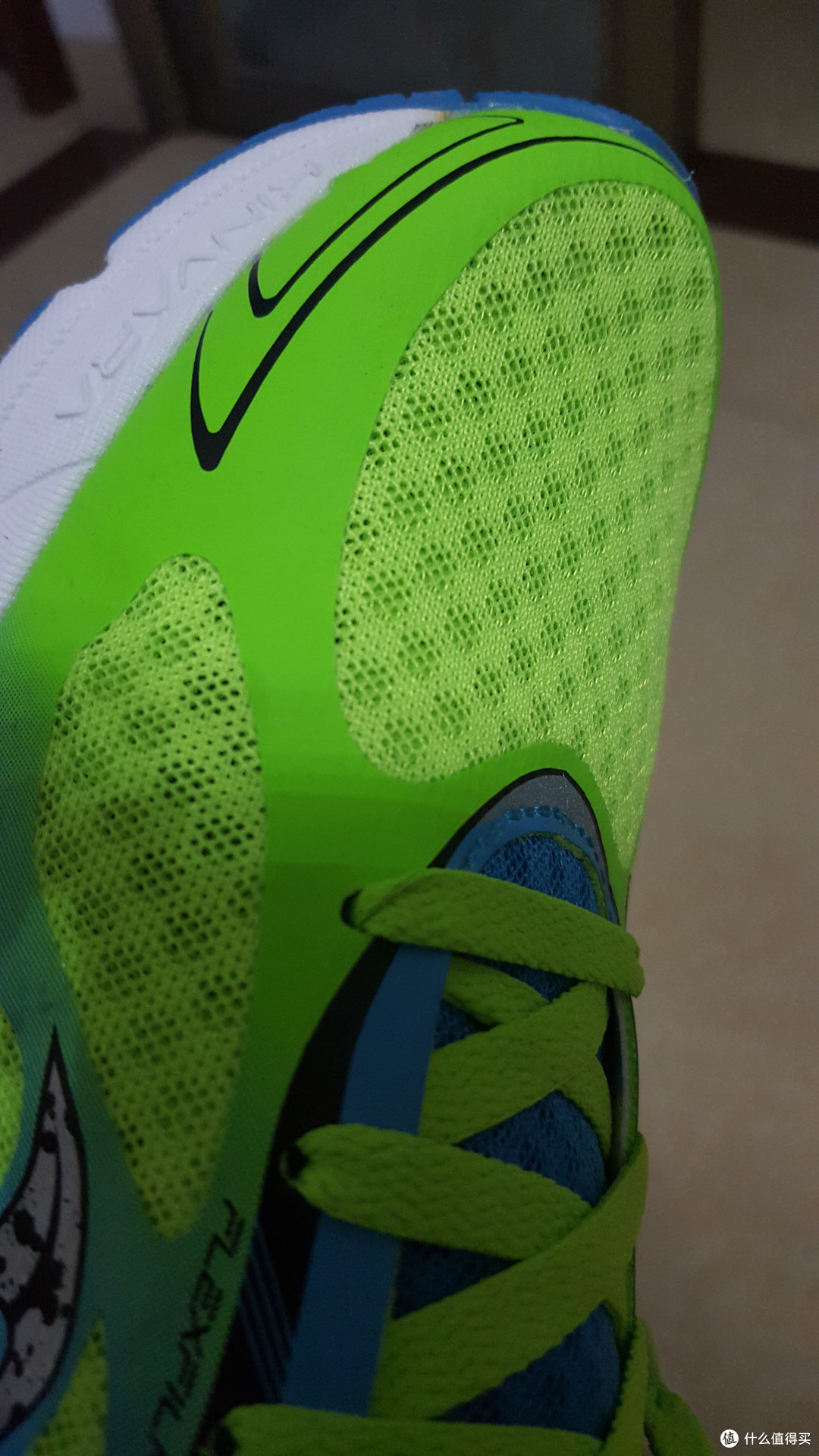 Saucony 索康尼 Kinvara 6 US9 跑鞋 开箱