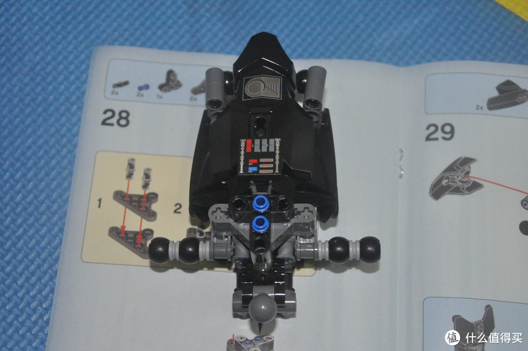 LEGO 乐高 星球大战系列 Darth Vader(达斯•维达) 75111 评测