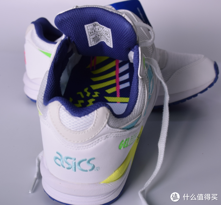 情侣晨跑鞋晒单：ASICS 亚瑟士 Gel-Saga Retro 中性复古跑鞋