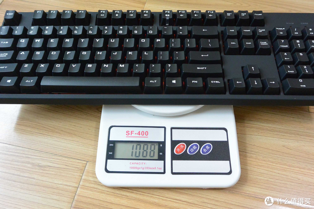 入坑红轴机械键盘：CoolerMaster酷冷至尊 烈焰枪 XT版