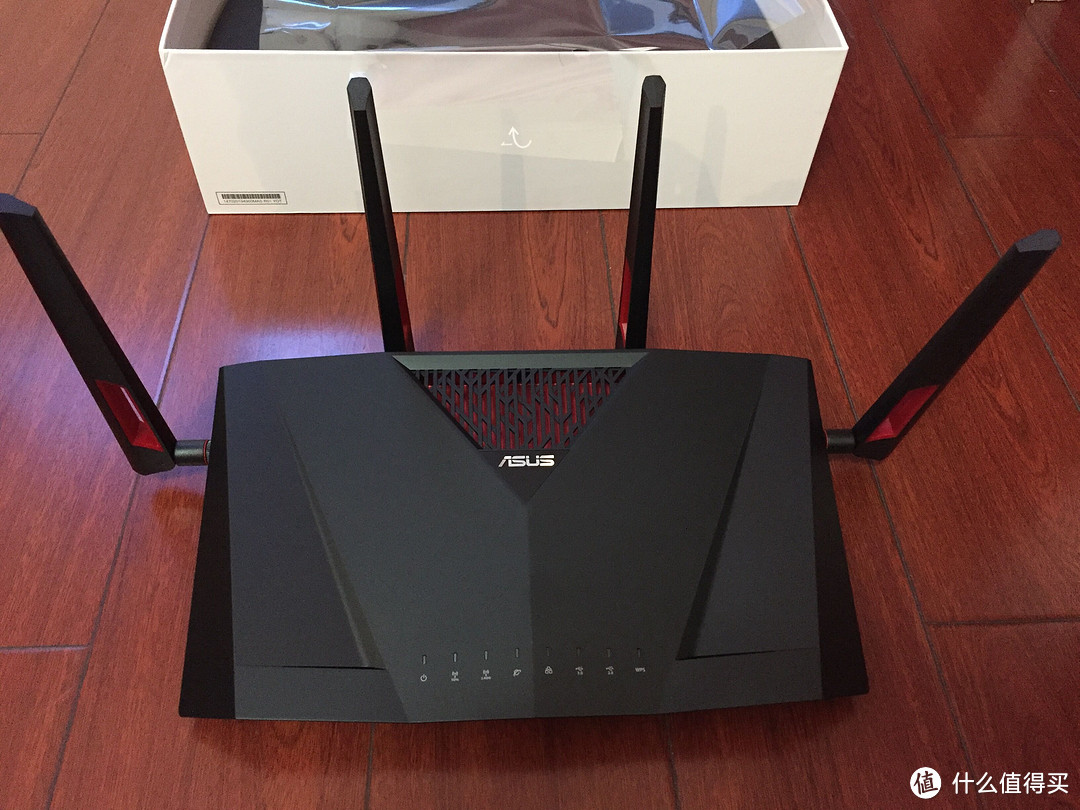 最新旗舰霸气开箱：ASUS 华硕 RT-AC88U 无线路由器