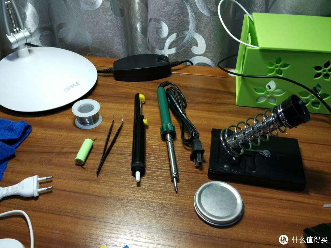 电动牙刷也能修，自己动手并不难---欧乐B儿童牙刷电池更换记