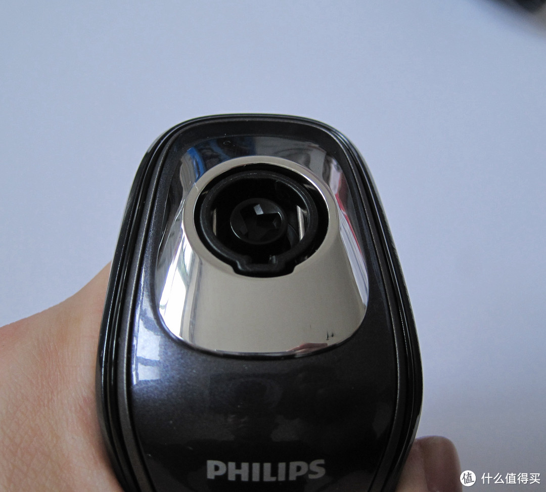 PHILIPS 飞利浦 S5570多功能电动剃须刀体验，附对比博朗CT4S