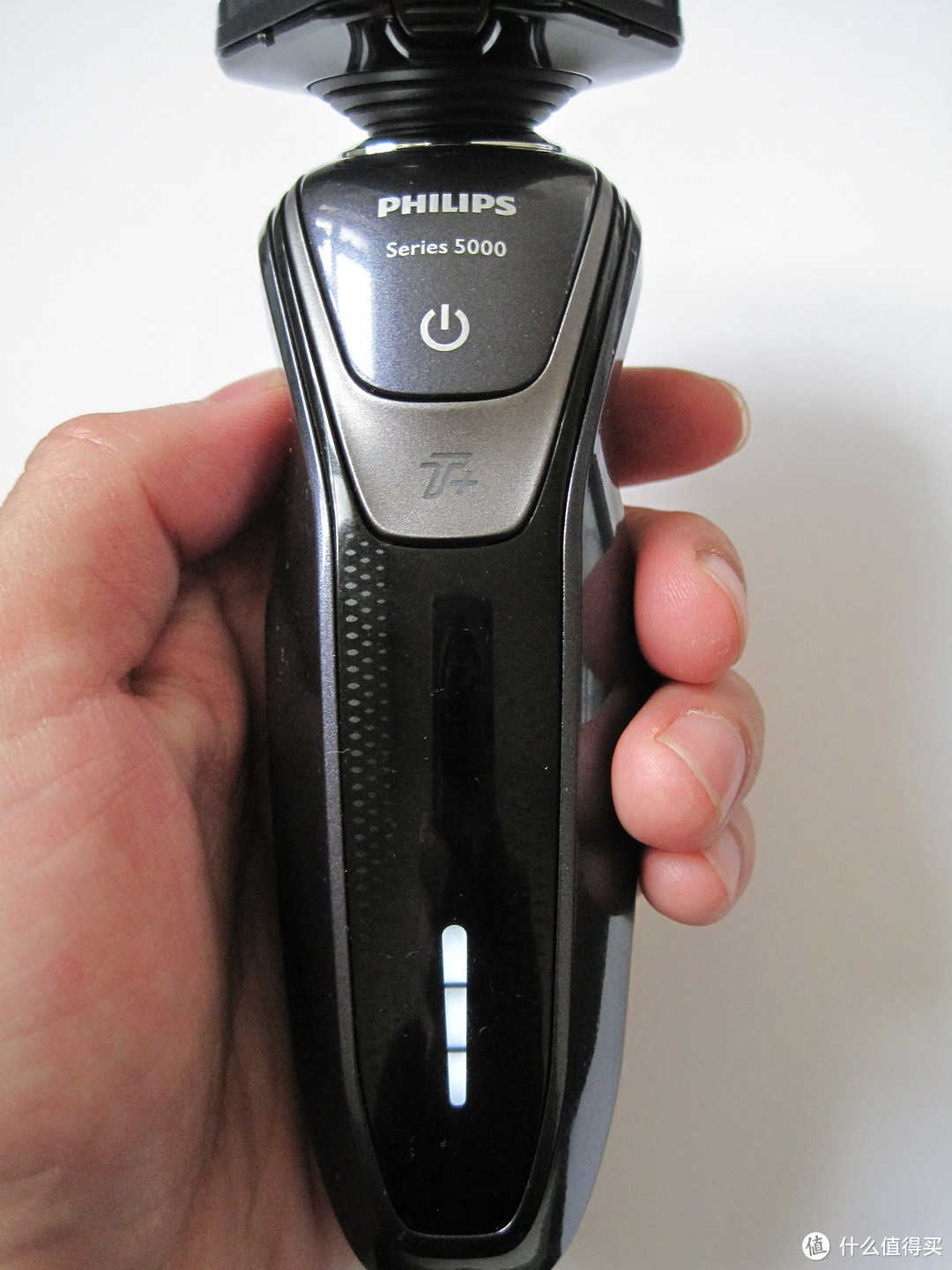 PHILIPS 飞利浦 S5570多功能电动剃须刀体验，附对比博朗CT4S