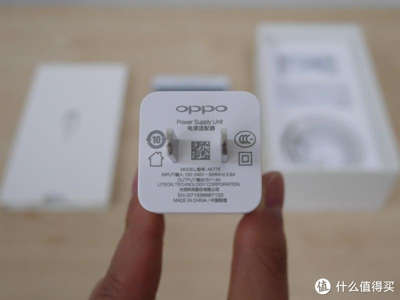 OPPO R7s 一款很精致又很普通的女神手机