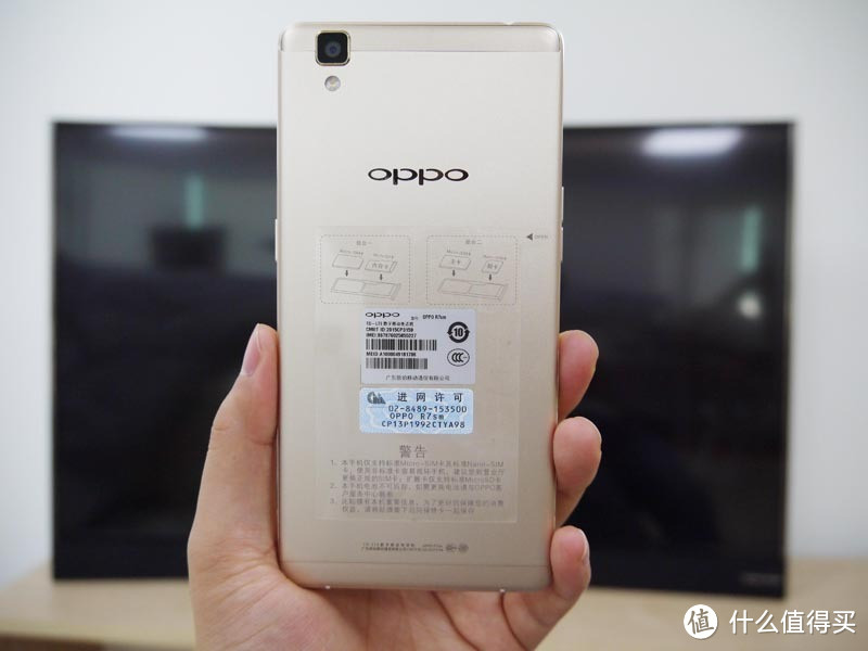 OPPO R7s 一款很精致又很普通的女神手机