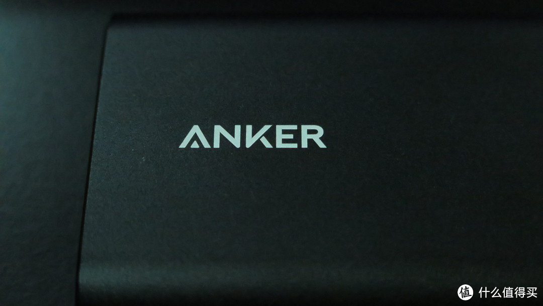 双向速冲,迅雷不及——Anker A1310 QC2.0移动电源测评