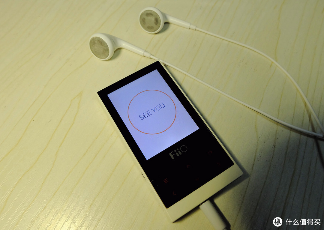 轻巧便宜但无惊喜：FiiO 飞傲 M3 无损播放器 开箱评测