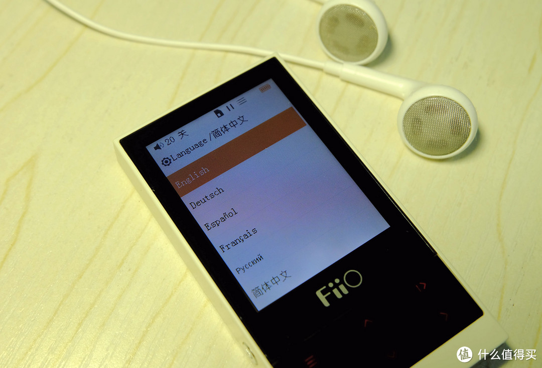 轻巧便宜但无惊喜：FiiO 飞傲 M3 无损播放器 开箱评测