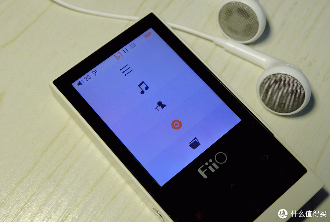 轻巧便宜但无惊喜：FiiO 飞傲 M3 无损播放器 开箱评测