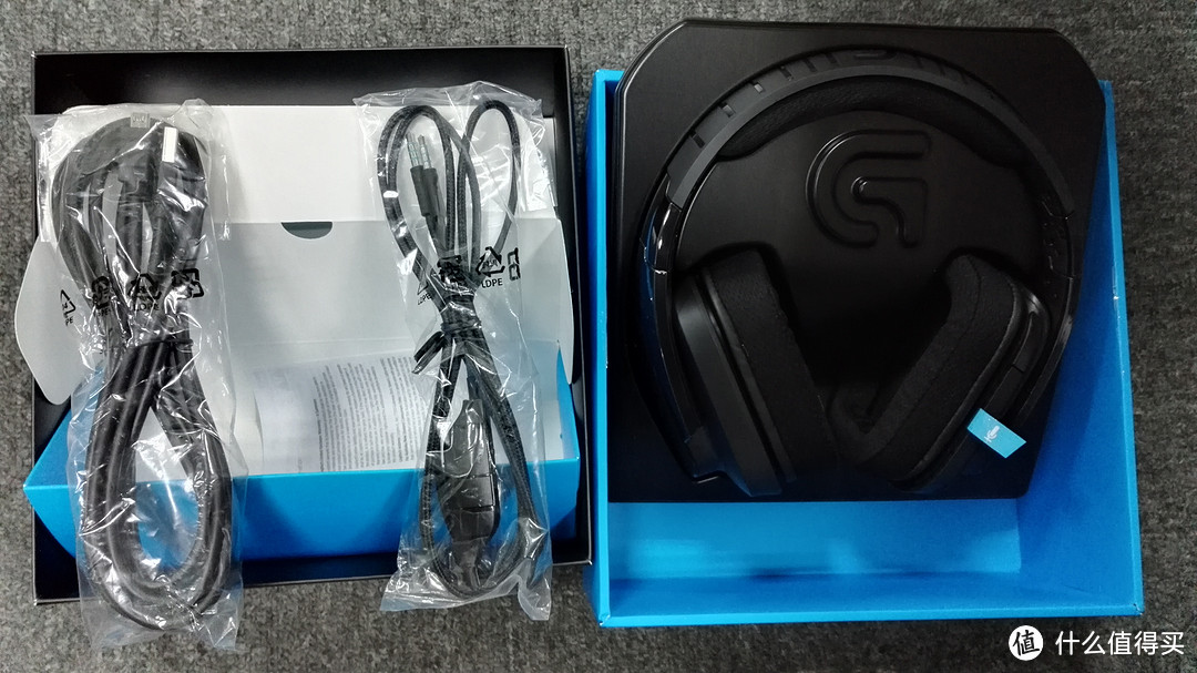 流行与科技同在之新光污染--Logitech G633 炫彩RGB游戏通话双用耳机