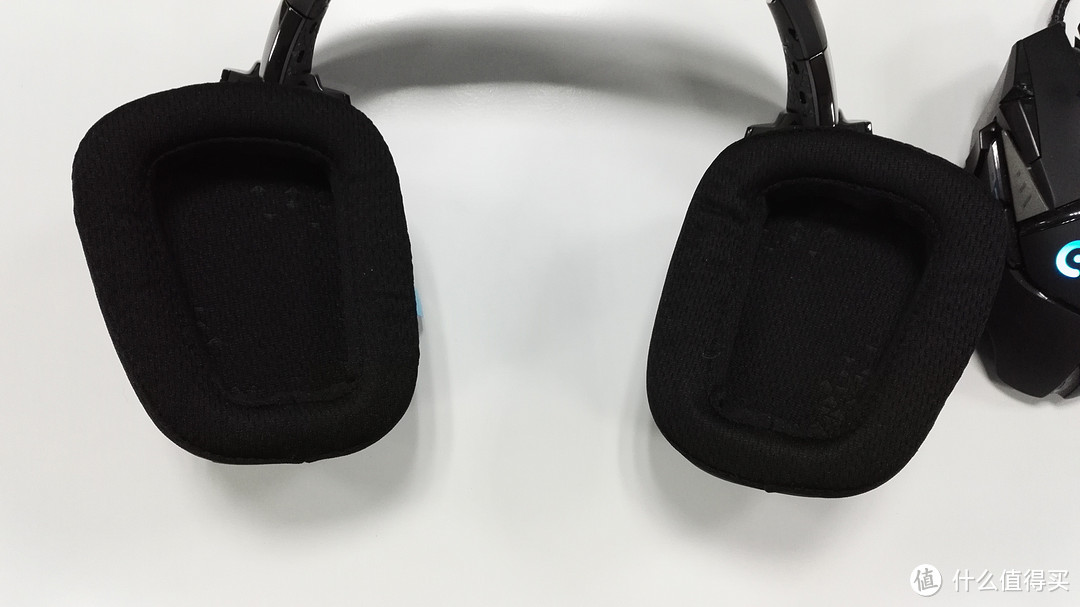 流行与科技同在之新光污染--Logitech G633 炫彩RGB游戏通话双用耳机