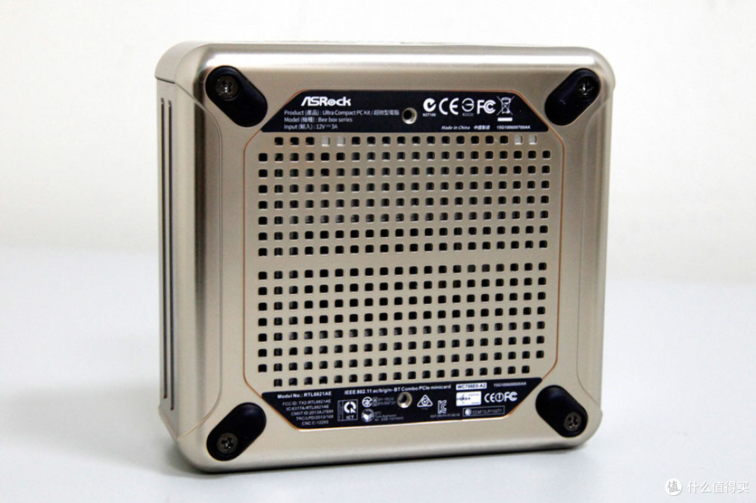 ASRock 华擎 Beebox N3000 开箱测试