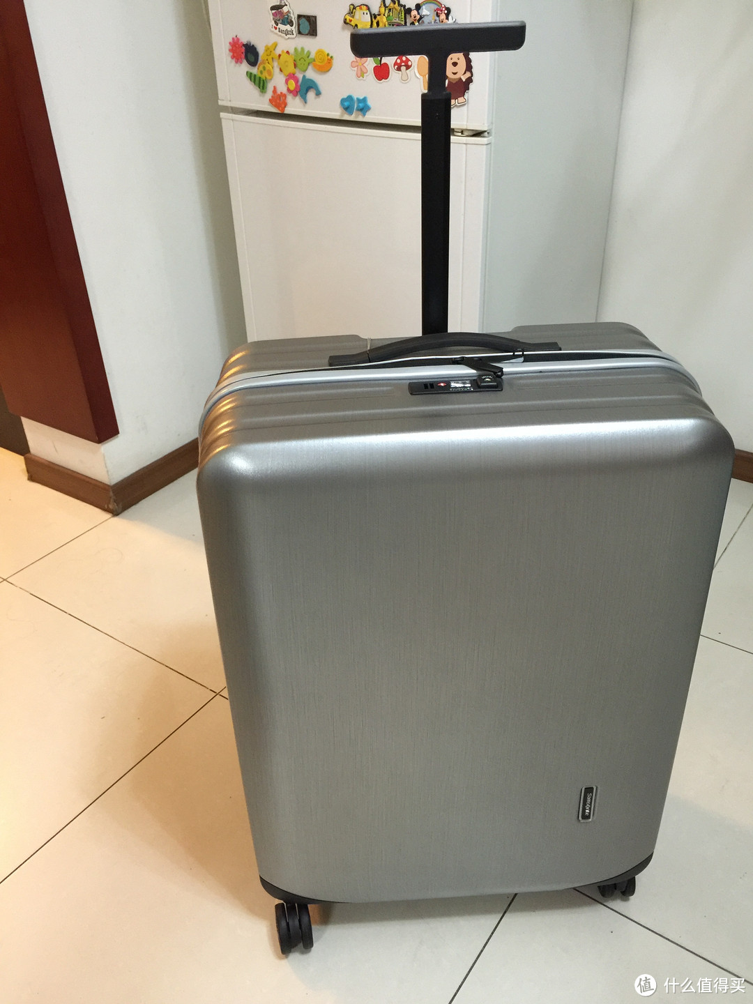 高冷商务范：美亚海淘新秀丽 Luggage Inova Spinner 28寸拉杆箱