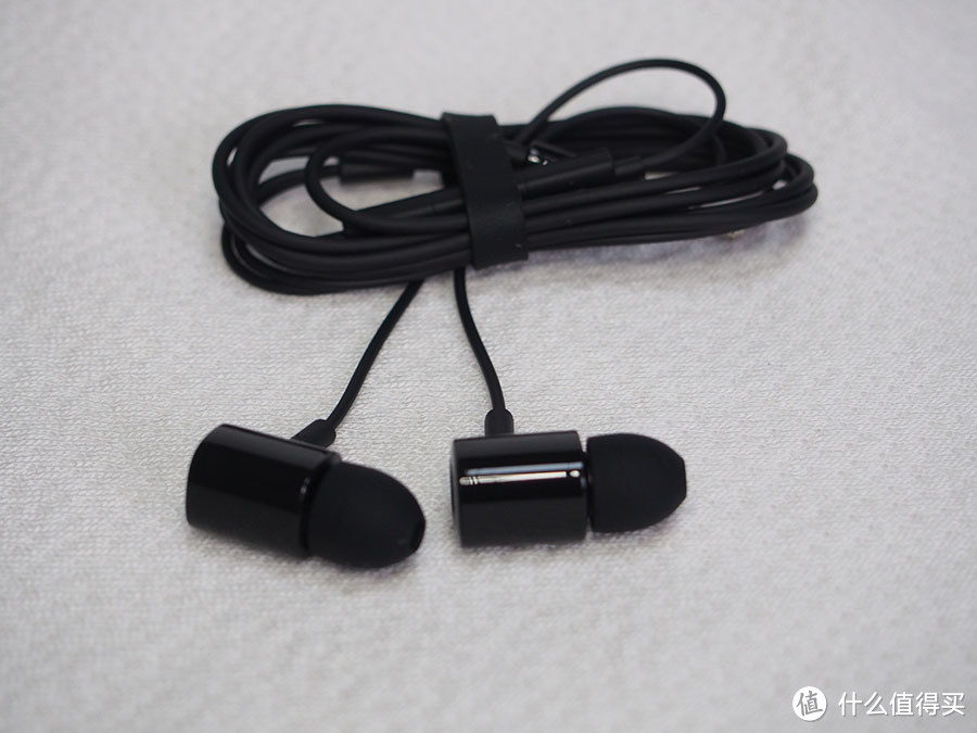 情怀溢价——锤子耳机 Smartisan S1000