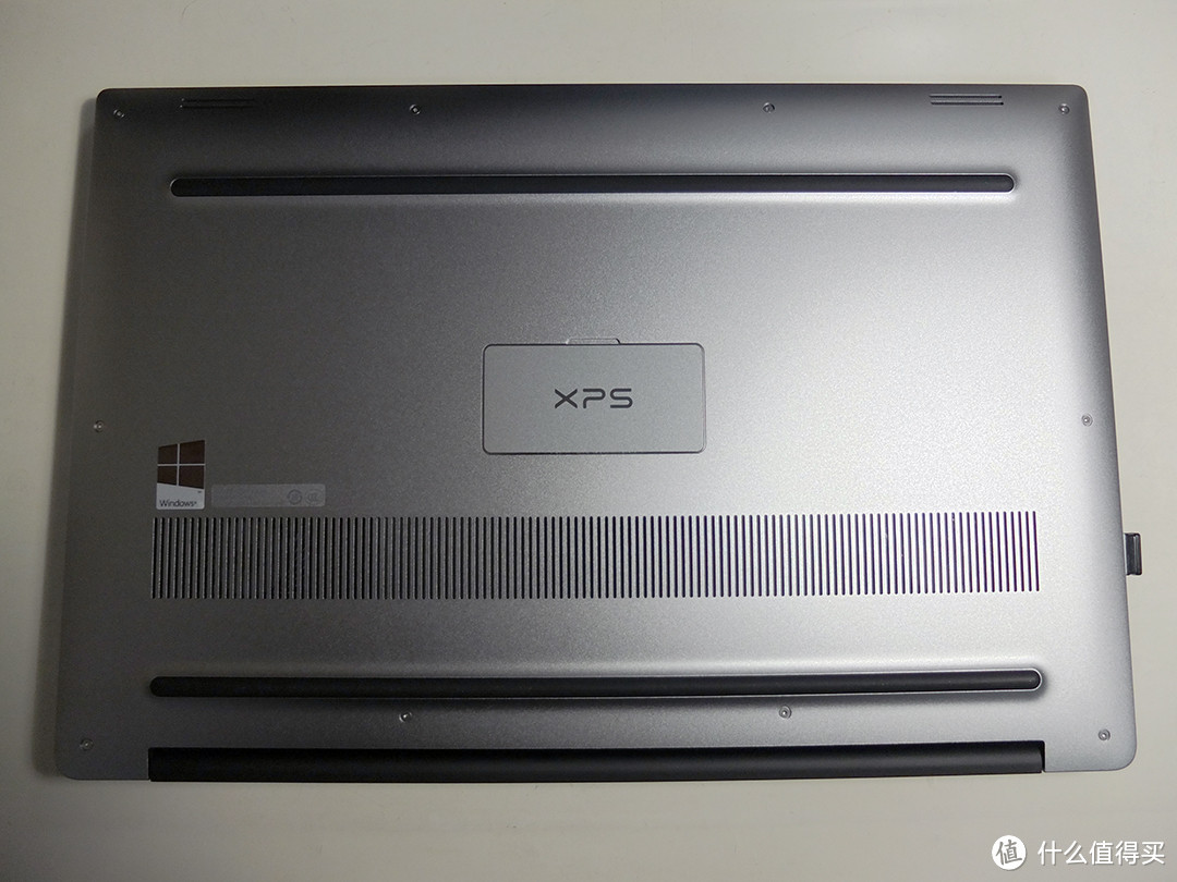 #双11晒战绩# 又到一年换本时，DELL 戴尔 XPS15-9550-1828 开箱