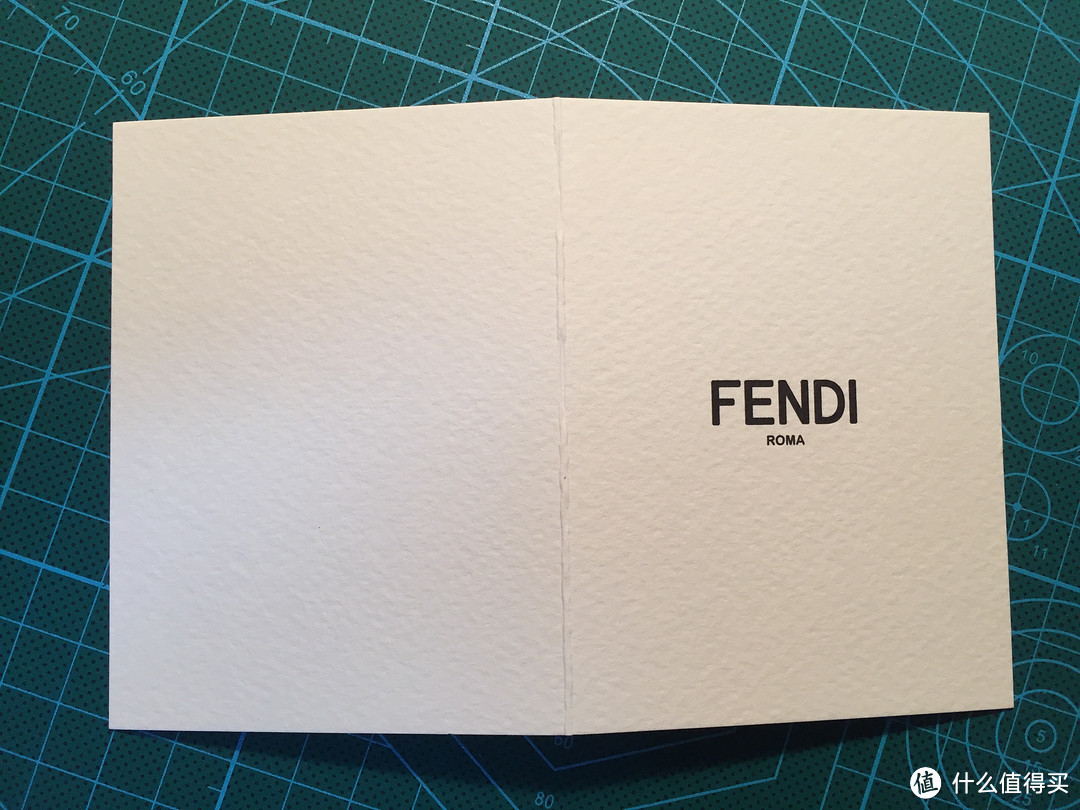 #双11晒战绩#FENDI 芬迪 男士短款钱包 7M0169