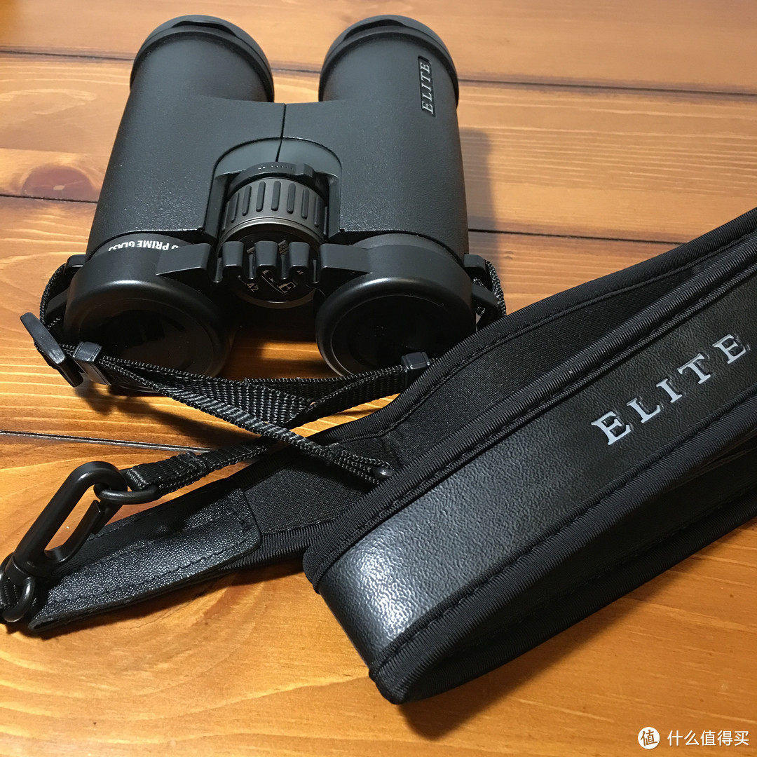 Bushnell 博士能 Elite Roof Prism Binoculars 双筒望远镜 开箱