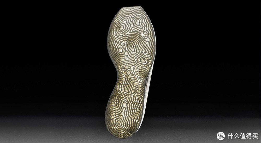 密集恐惧症勿入：New Balance 发布3D打印跑鞋 明年4月上市