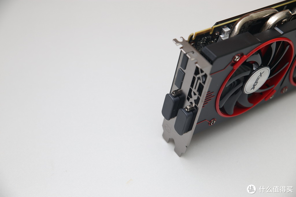 DIY配件之——讯景XFX R9 370X 4G 黑狼版入手&拆解