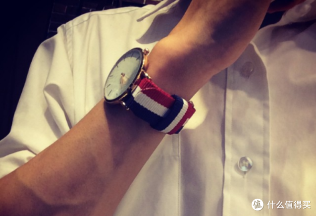 不止是妖艳：Daniel Wellington 丹尼尔.惠灵顿 0103DW 男款经典时装腕表