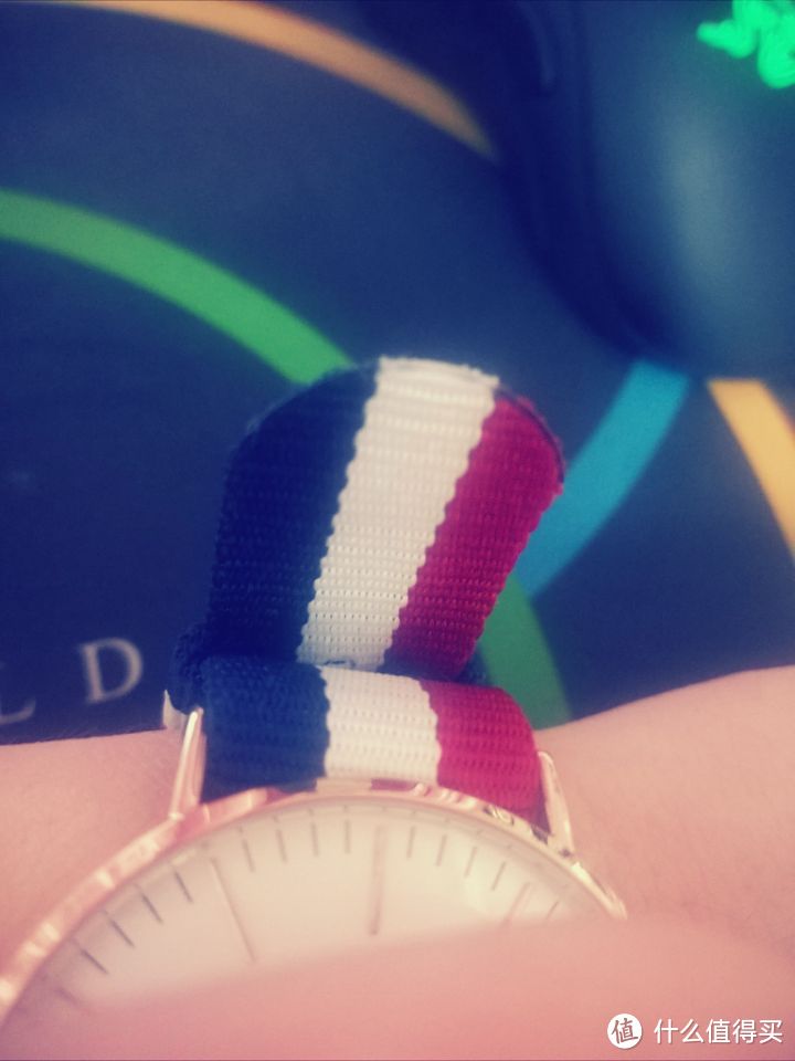 不止是妖艳：Daniel Wellington 丹尼尔.惠灵顿 0103DW 男款经典时装腕表