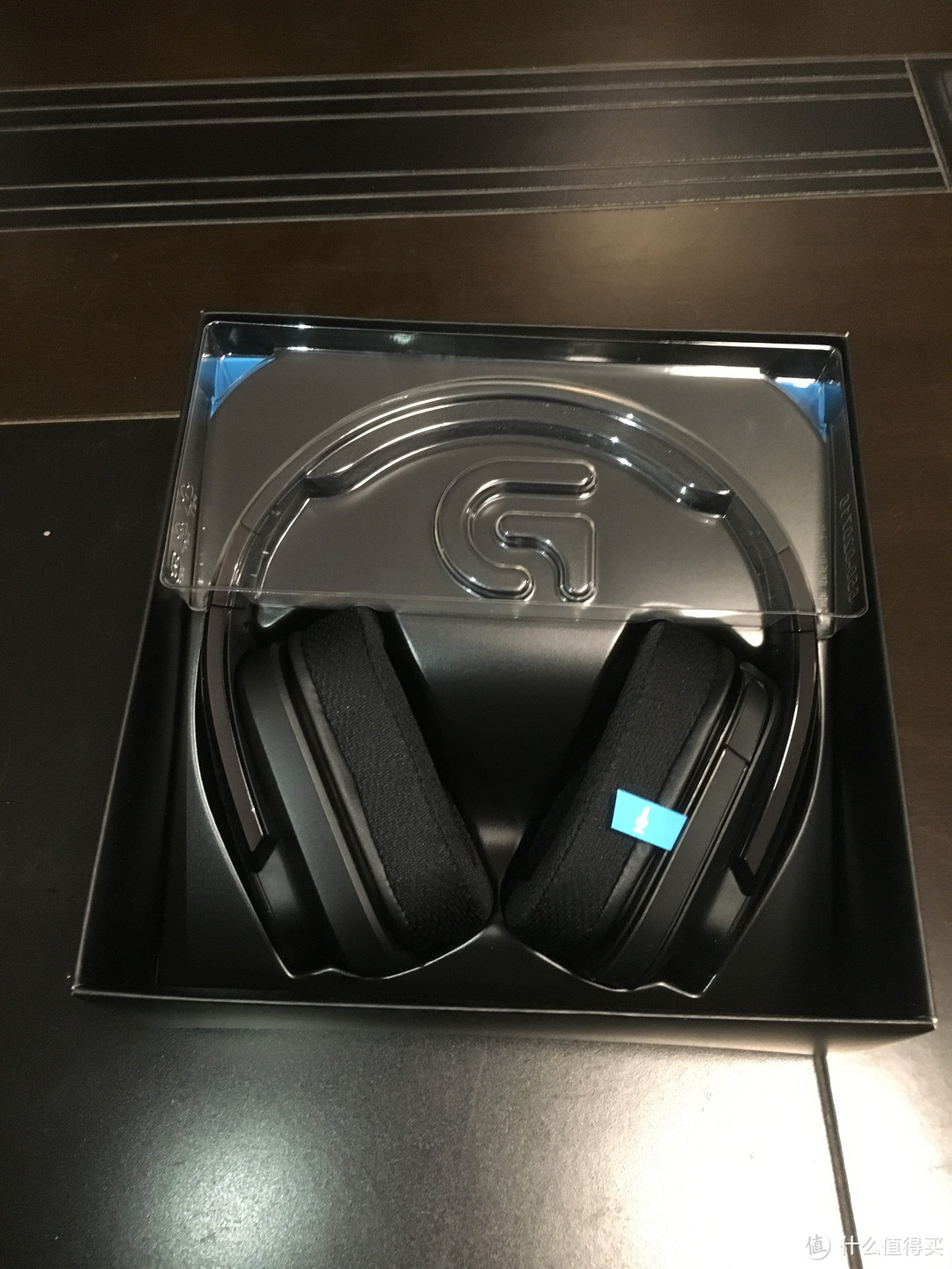 带光而来的罗技游戏耳机新旗舰【G633 RGB 7.1 环绕声游戏耳机麦克风】